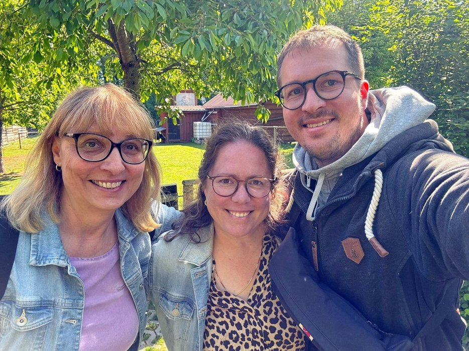 diie Erzieher:innen Andrea, Beatrix und Serach